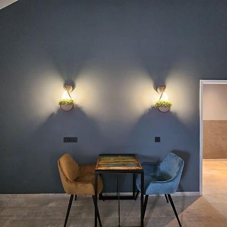 Voormalig Politiebureau Gebruik Welnesstuin Tegen Betaling Bed & Breakfast Ouddorp Bagian luar foto