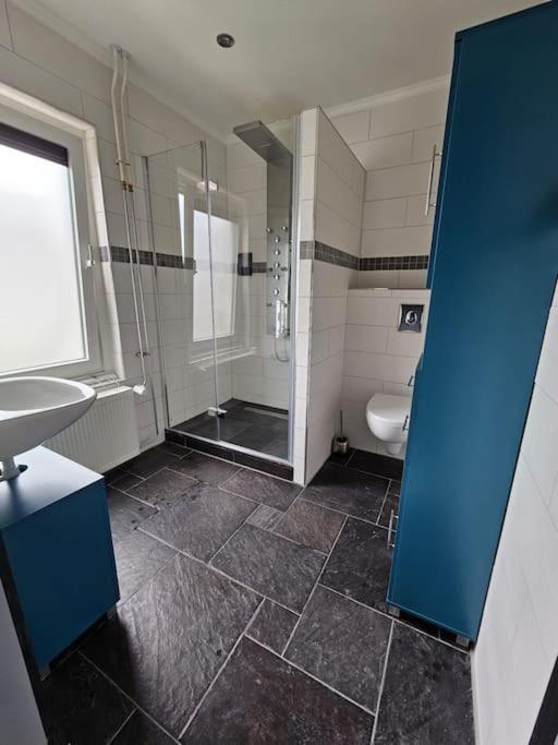 Voormalig Politiebureau Gebruik Welnesstuin Tegen Betaling Bed & Breakfast Ouddorp Bagian luar foto